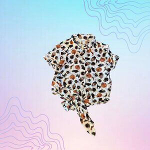 SPIRIT HALLOWEEN Spooky Print Button Up